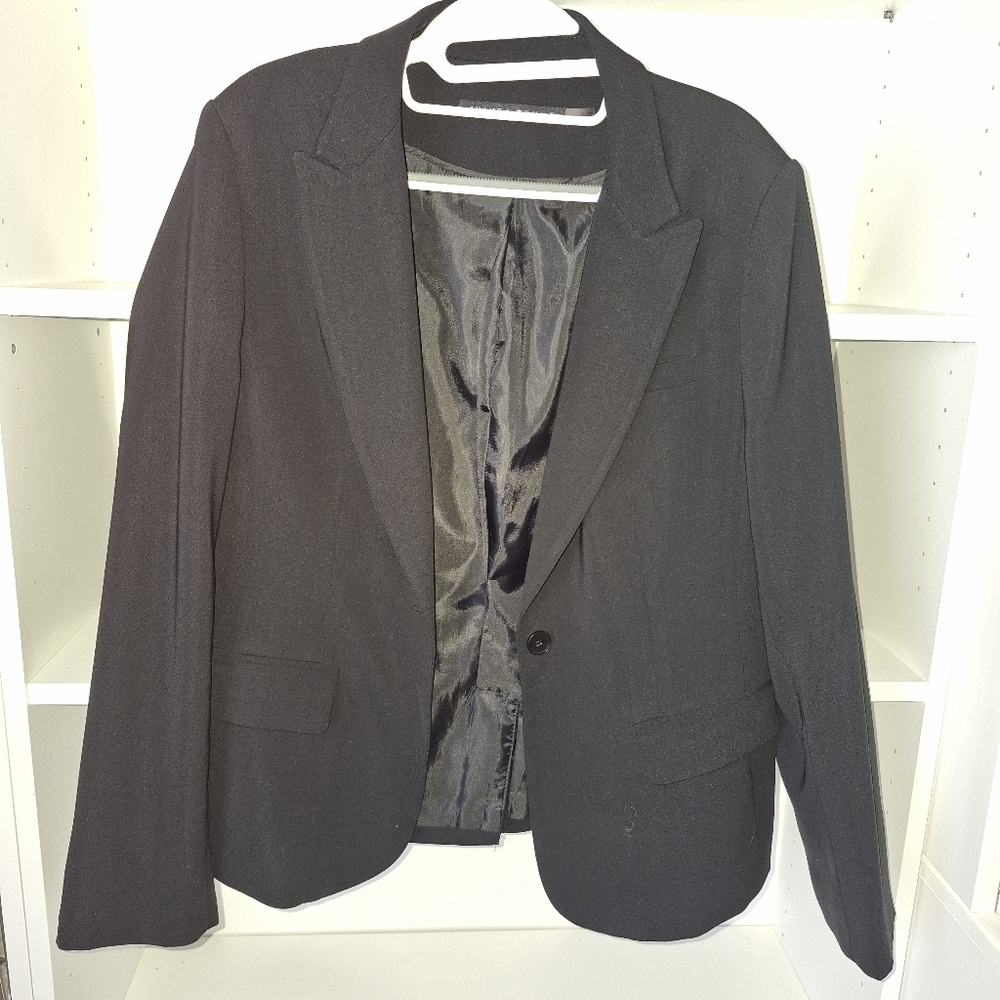 Ivanka Trump Black Tailored Blazer | Classic Workwear Staple